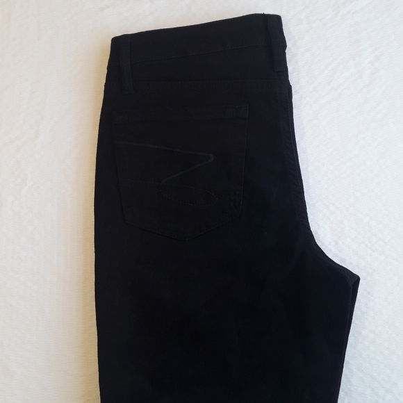 Seven 7 | Bermuda black jeans rolled cuffs - Picture 12 of 16